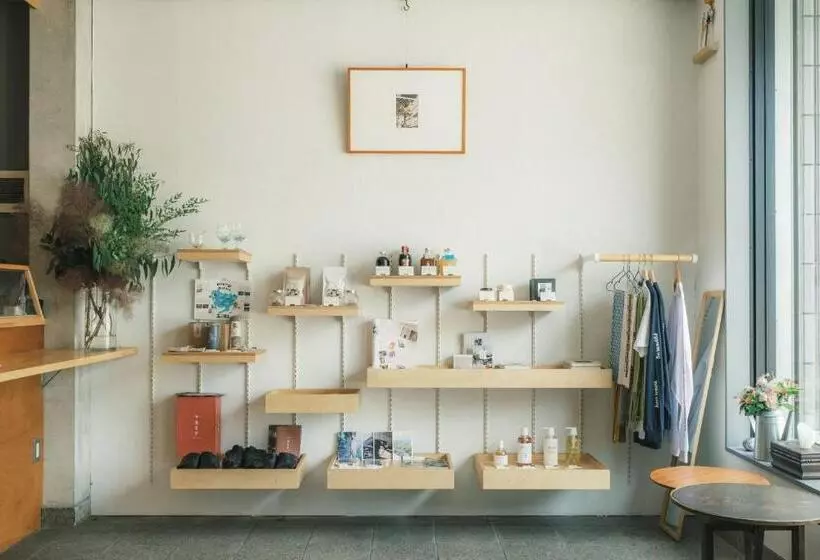 Retkeilymaja Okazaki Micro Hotel Angle