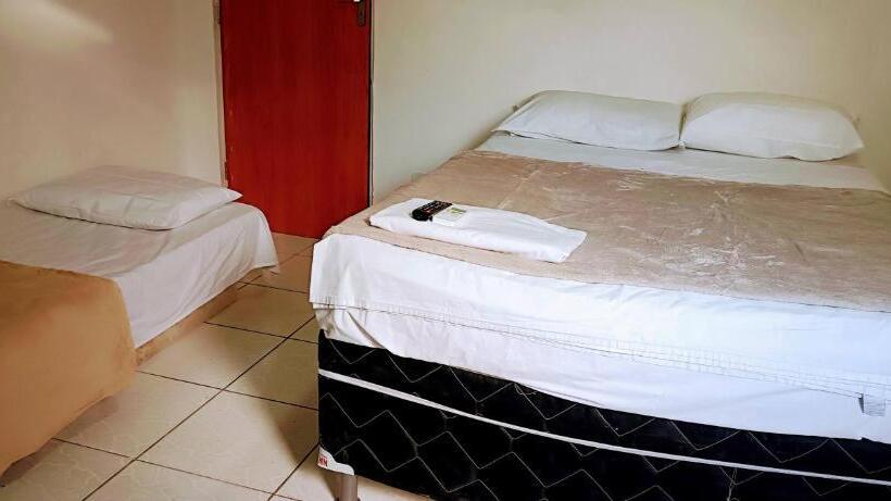 Hostel Pousada Praia Avenida