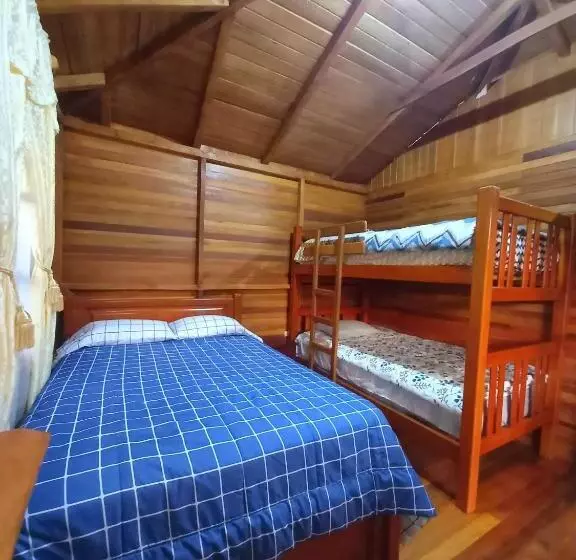 Aamiaismajoitus (B&B) Paraiso Orquideario