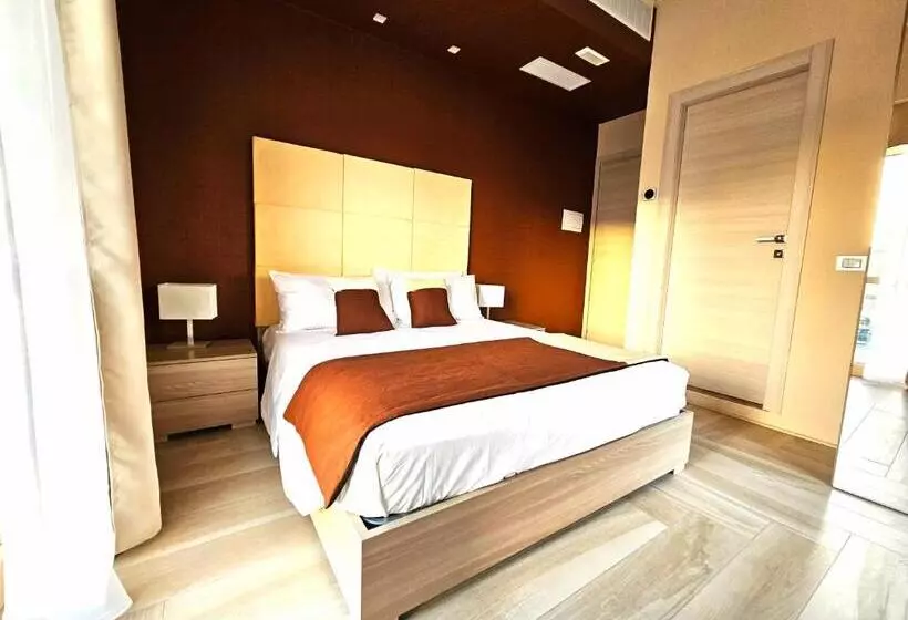 تختخواب و صبحانه Trilogy Prestige   Central Premium Suites