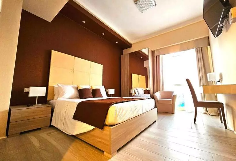 تختخواب و صبحانه Trilogy Prestige   Central Premium Suites