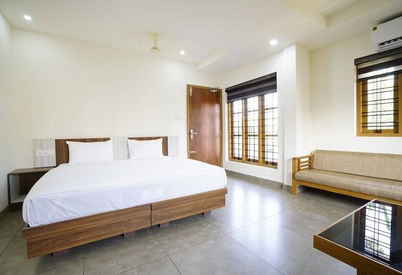 فندق Halo Residency