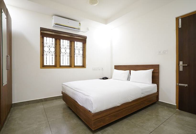 فندق Halo Residency