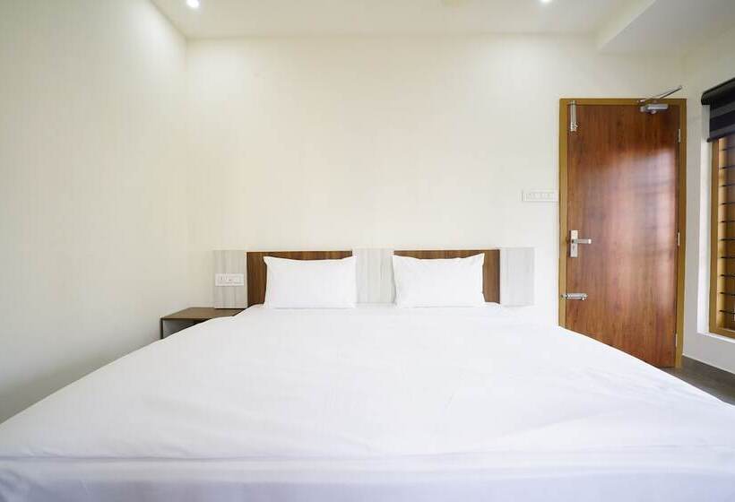 فندق Halo Residency