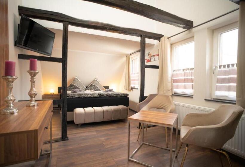 Отель Haus Boutique