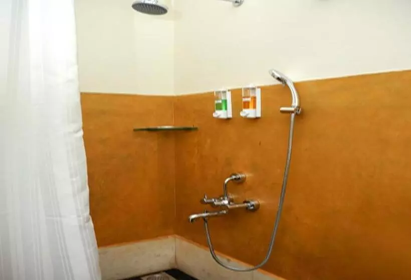 Hotelli Mango Hill La Serene Puducherry