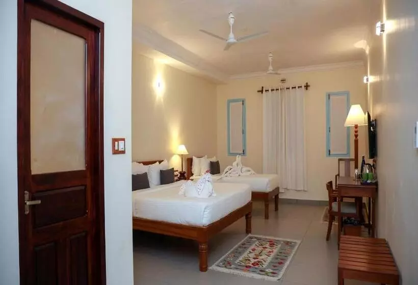 Hotelli Mango Hill La Serene Puducherry