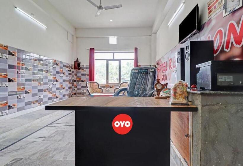 فندق Oyo Flagship 81412 Gayatri Parks