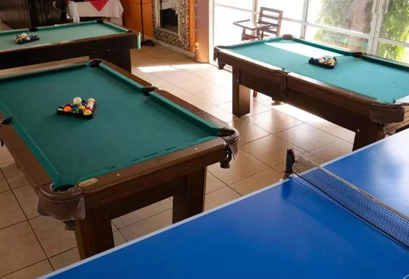 Hotelli Plaza Mazari