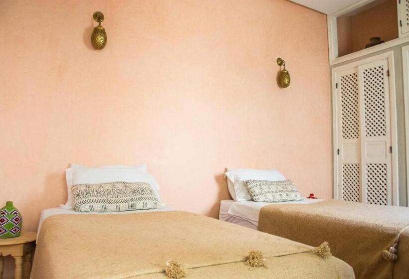 هتل Riad Zen Oasis