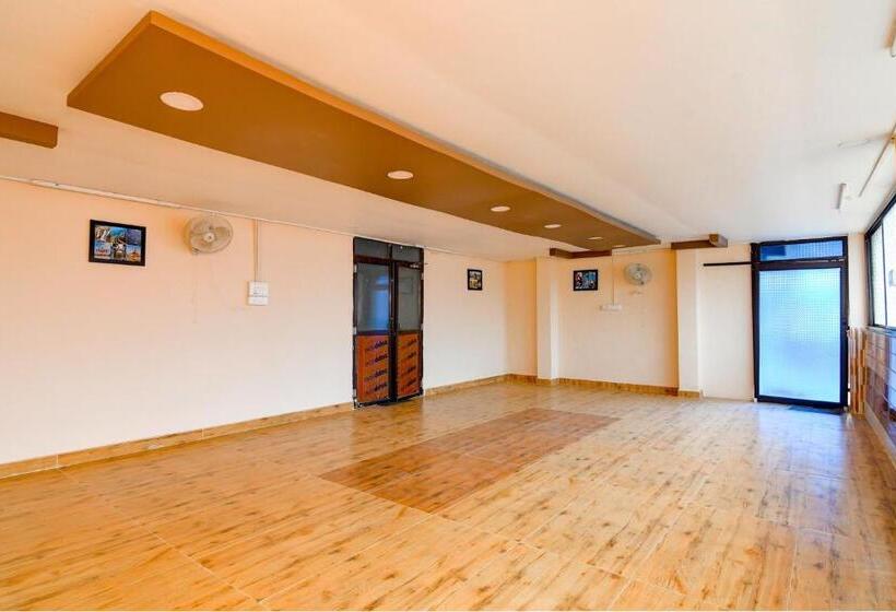 בית מלון כפרי Sisai Palace