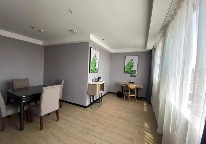 ホテル Thank Inn Plus Xinyang Gushi Liaocheng Avenue