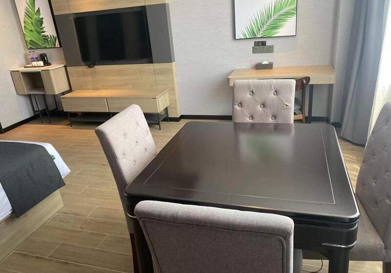 호텔 Thank Inn Plus Xinyang Gushi Liaocheng Avenue