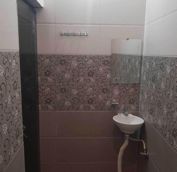 Oyo Flagship 81224 Hotel Stars