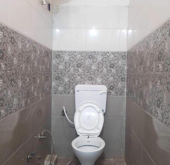 Oyo Flagship 81224 Hotel Stars