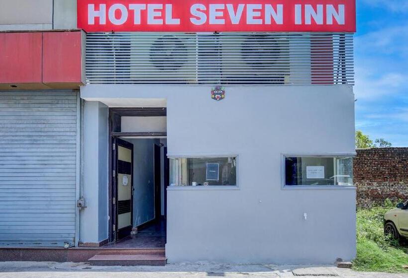 Oyo Flagship 81231 Hotel Seven