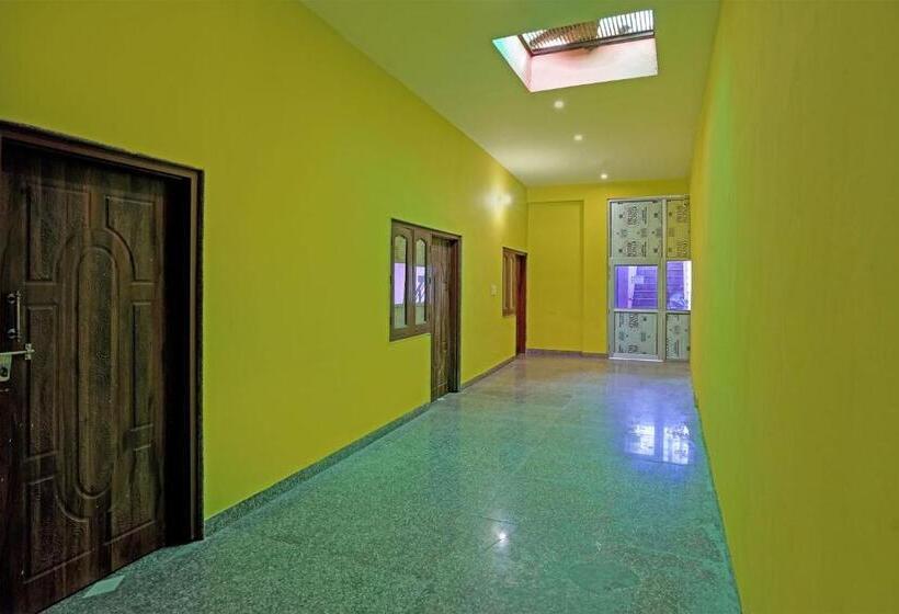 Oyo Flagship 81535 Hotel Krishna Vandanam