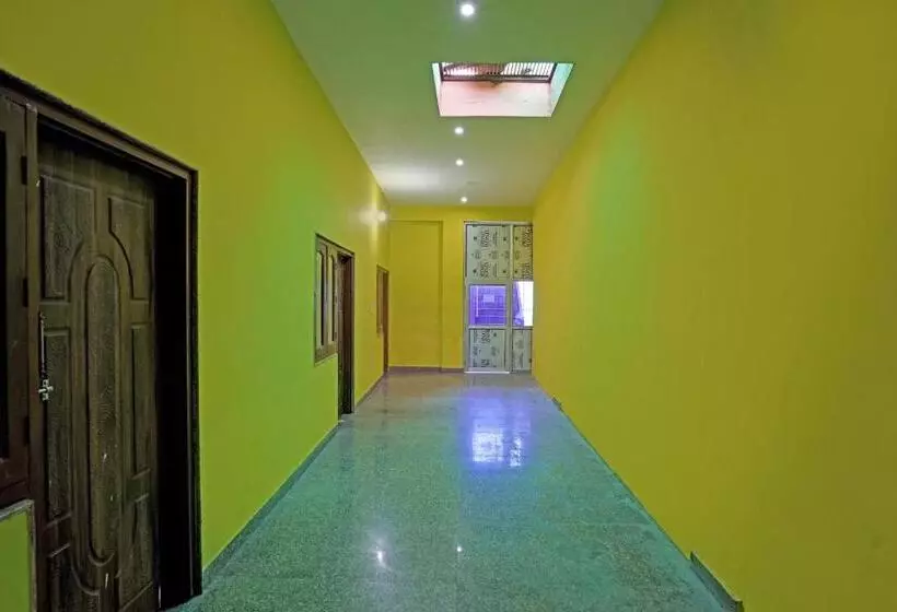 Oyo Flagship 81535 Hotel Krishna Vandanam