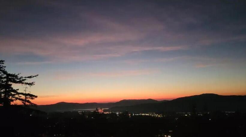 بنسيون Horizon Hideaway