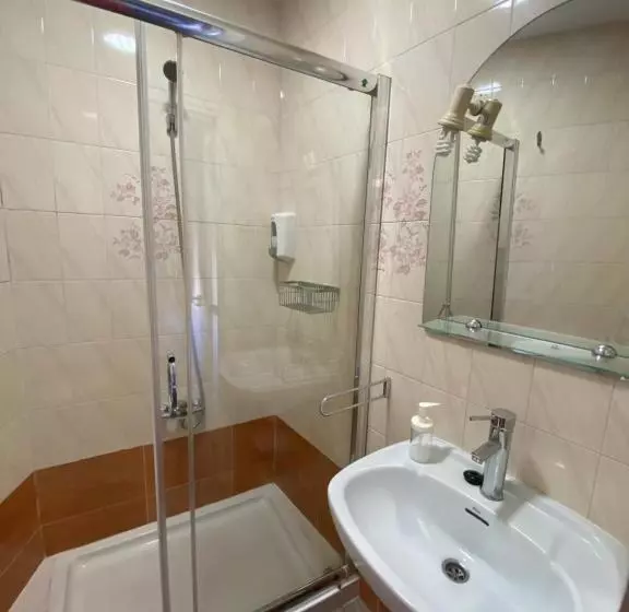 Majatalo Hospedaje Stop