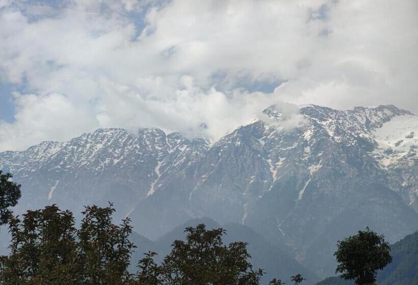 펜션 Krishna Cottage