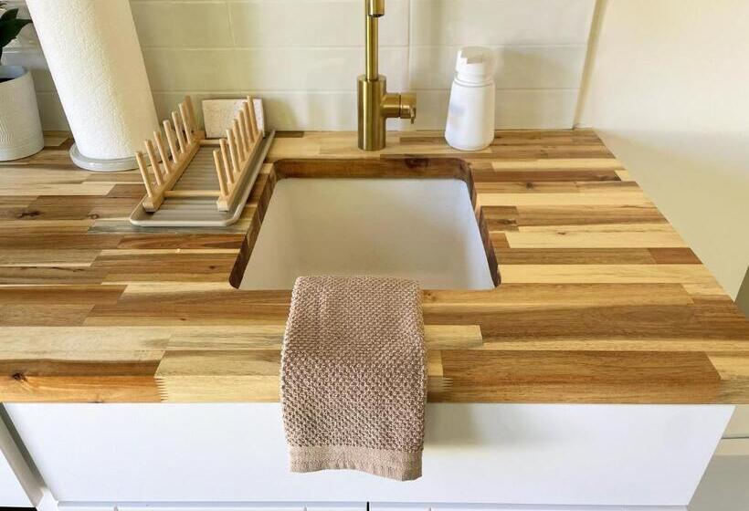 Pansiyon Quiet Cozy Griffin Guesthouse With Pool & Firepit