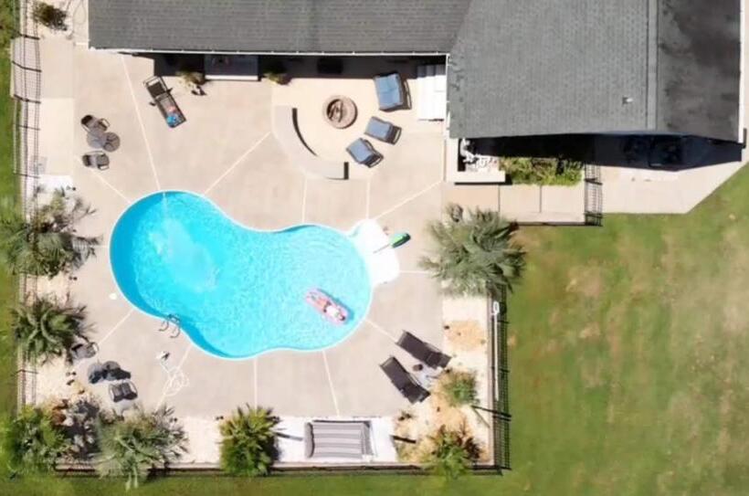 Pansiyon Quiet Cozy Griffin Guesthouse With Pool & Firepit