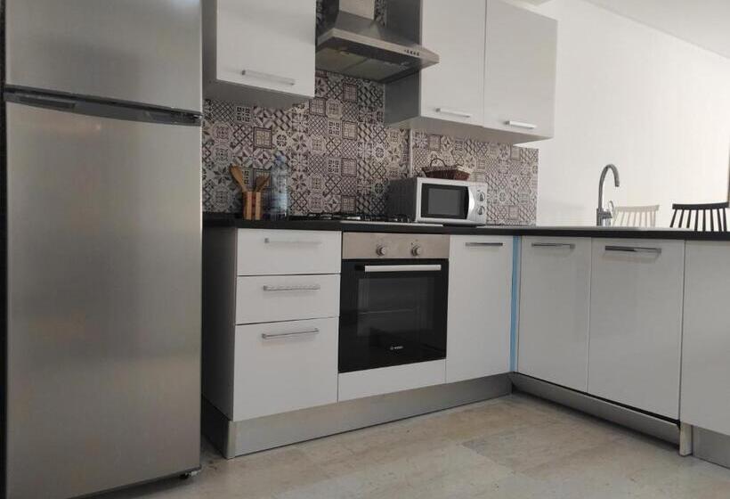 פנסיון Room In Apartment   Refined Elegance Cite Les Palmiers