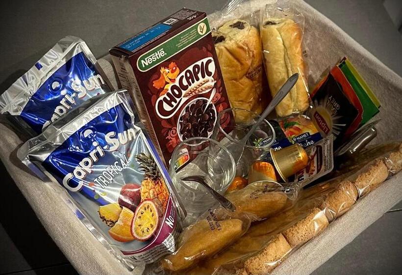 پانسیون Studio Indépendant Pa Ni Pwoblem