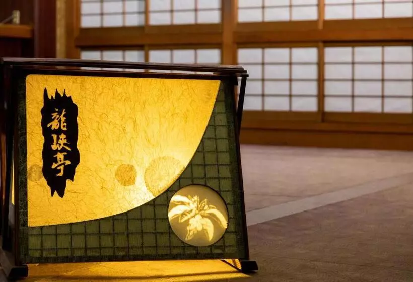 旅館 秘境のおやど 龍峡亭　hikyounooyado Ryukyoutei