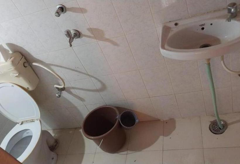 Albergue Atithi Guest House Khuri