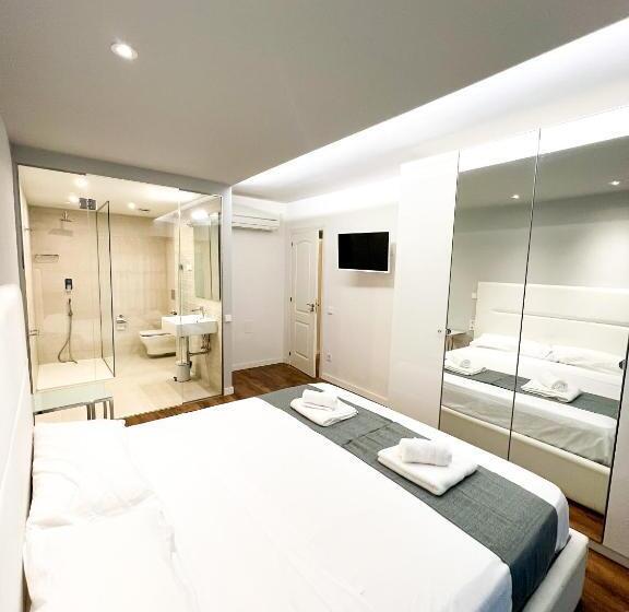 ベッドアンドブレックファースト Botafoch Luxury Room