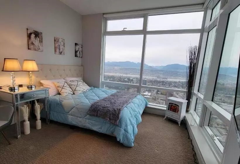ベッドアンドブレックファースト High Luxury Penthouse   Private Suite With Ensuite Bathroom