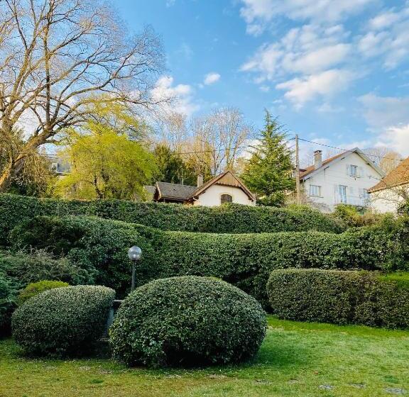 Business Appart Hôtel Montbéliard