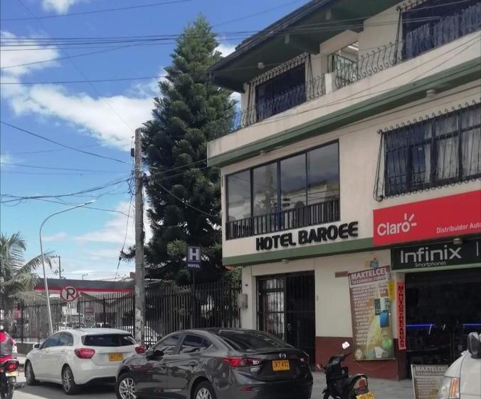 Hotel Baroee