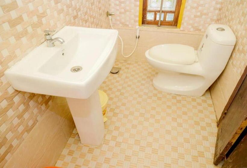 هتل کپسول Houseboat   Dream House Houseboat Kollam
