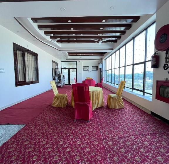 호텔 Mangalam Grand