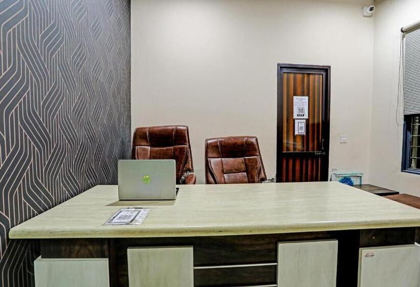 Отель Dream Lounge