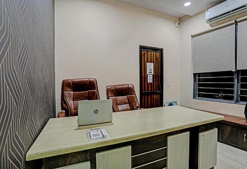 Отель Dream Lounge