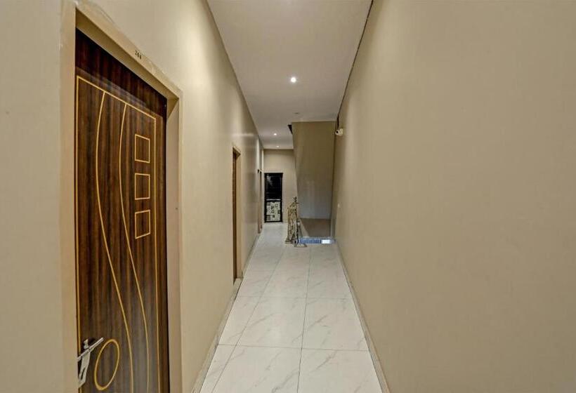 Отель Dream Lounge