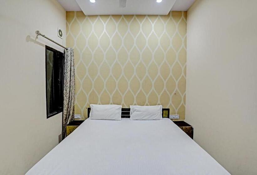 Отель Dream Lounge