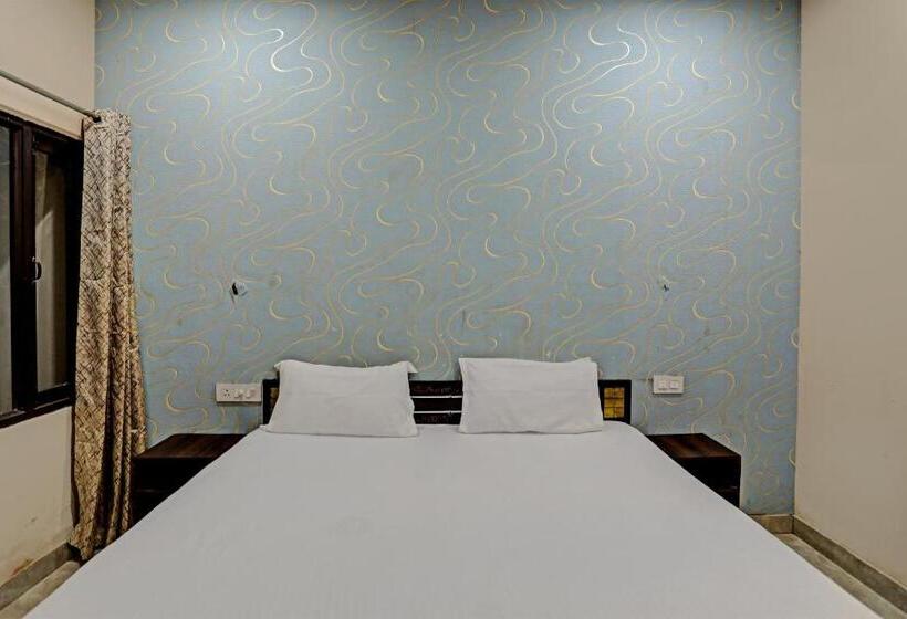 Отель Dream Lounge