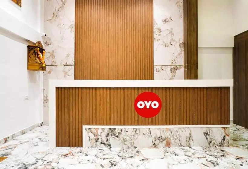 ホテル Oyo Flagship Sri Vishnu Inn