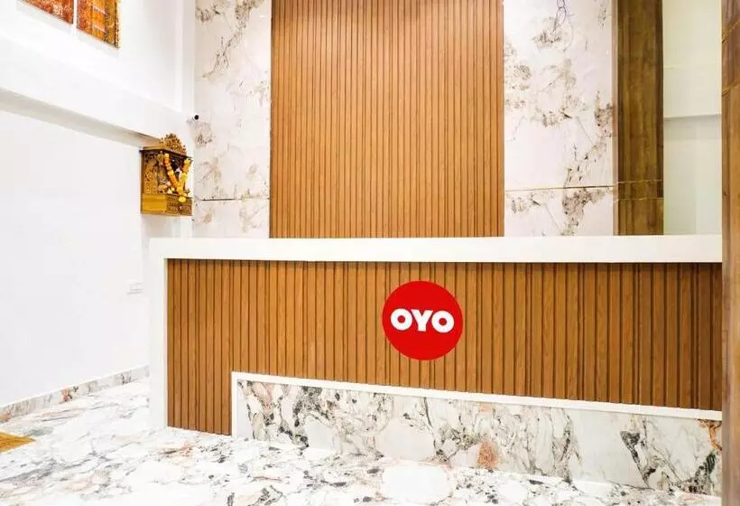 ホテル Oyo Flagship Sri Vishnu Inn