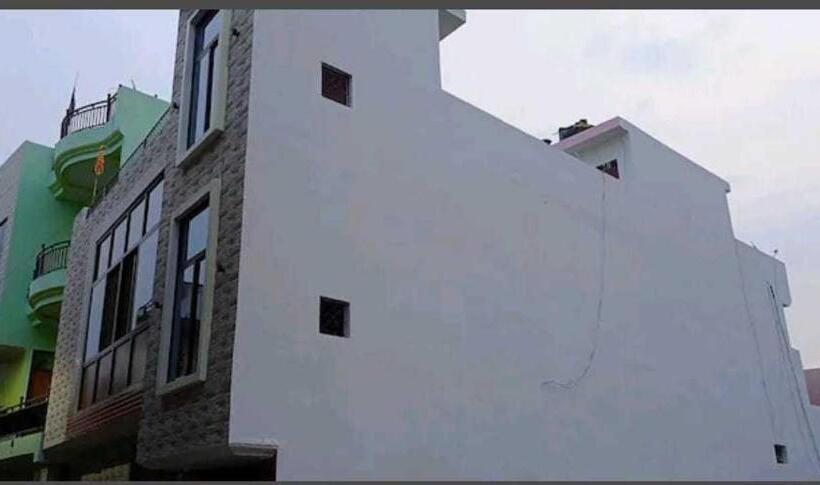 酒店 Oyo Shiva Palace Homestay