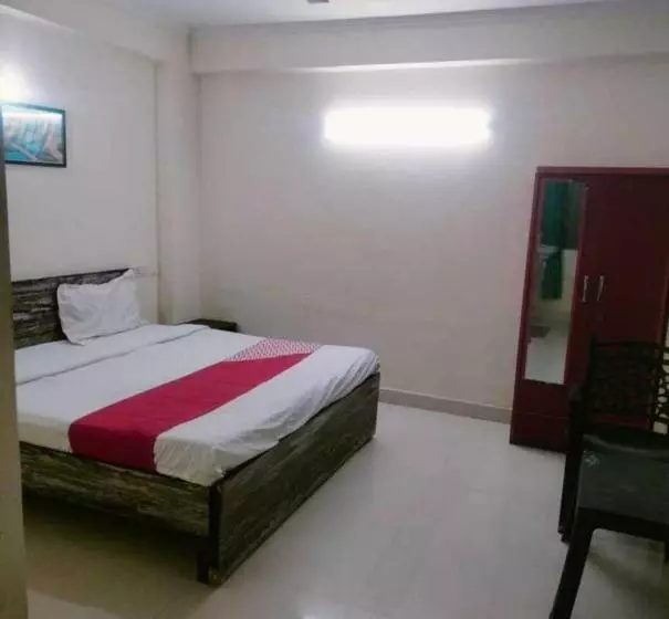 ホテル Oyo Shiva Palace Homestay