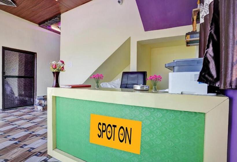 酒店 Spot On Jp Lodging & Restaurant