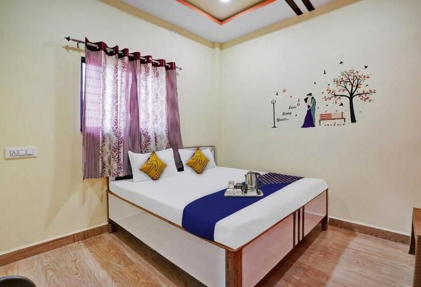 酒店 Spot On Jp Lodging & Restaurant