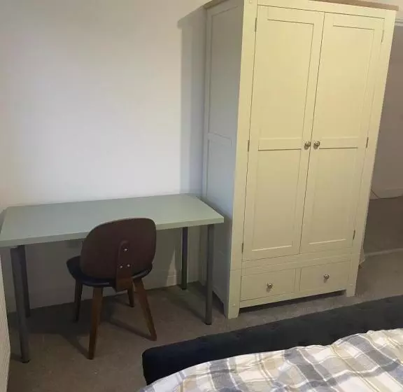 Majatalo Apple Barn Guest House