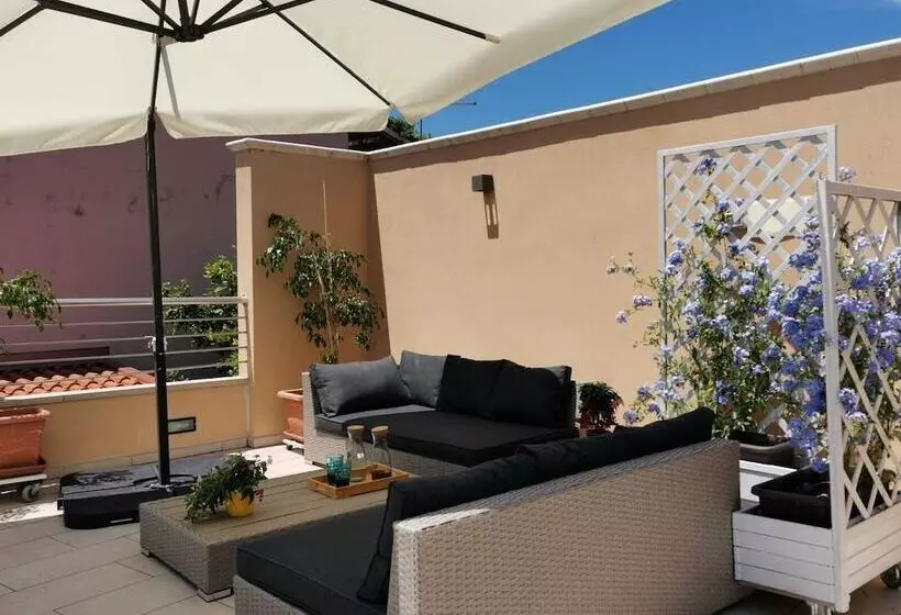 پانسیون Green Guest House